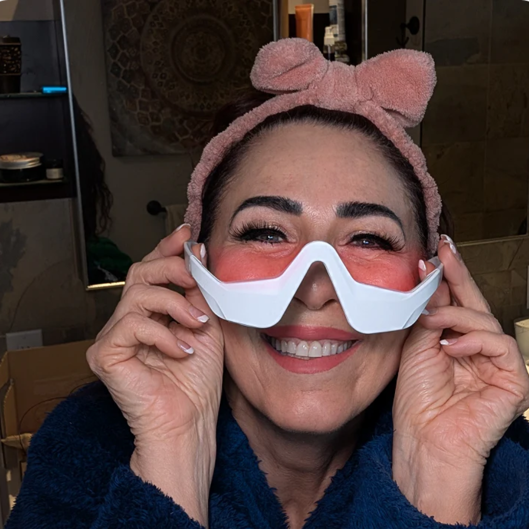 Under-Eye Red Light Massager